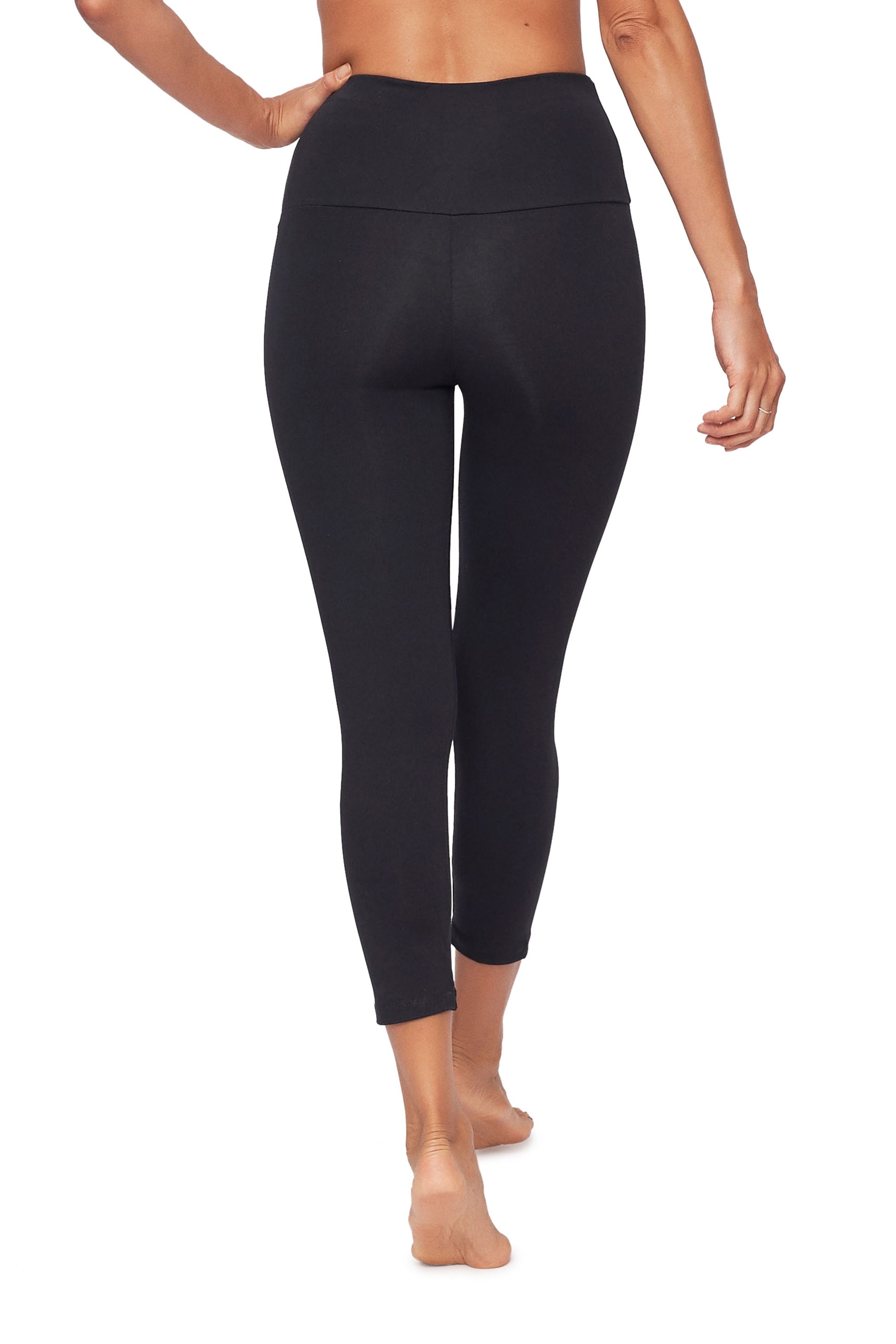 Mid calf yoga discount pants