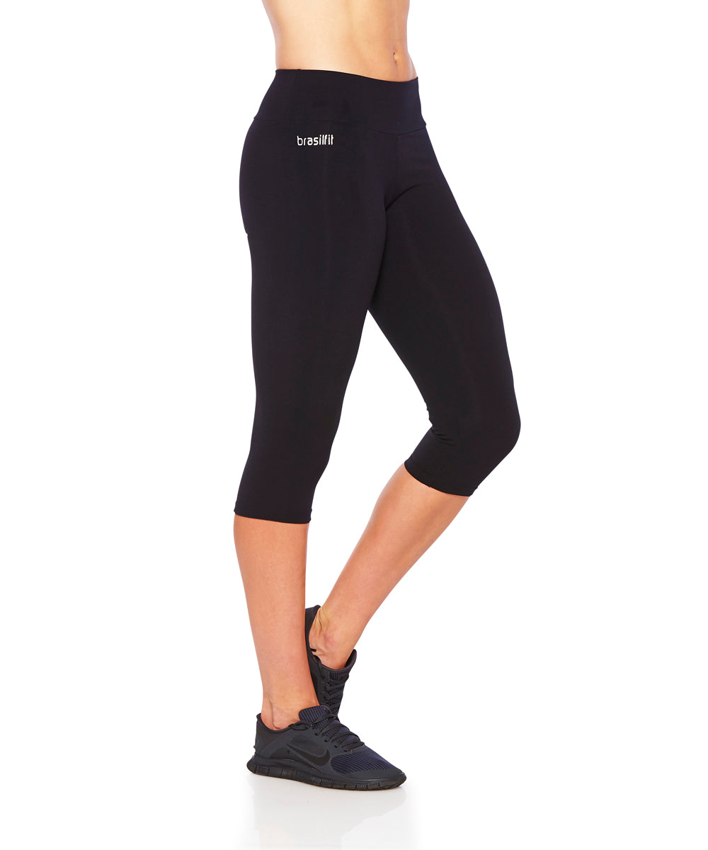 Leggings just below sales knee